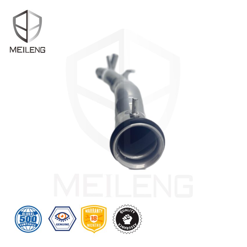 19505-PLC-000 Water pump pipe