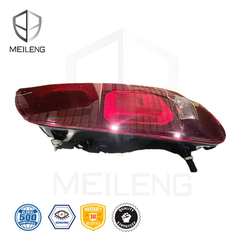 33500-T6Z-A03 Tail lights