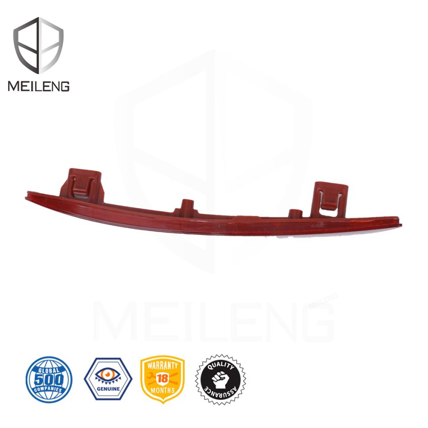33555-30E-H01 Bumper reflector