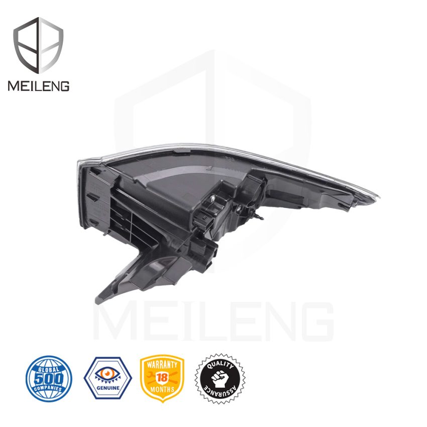 33550-3M0-H11 Tail lights