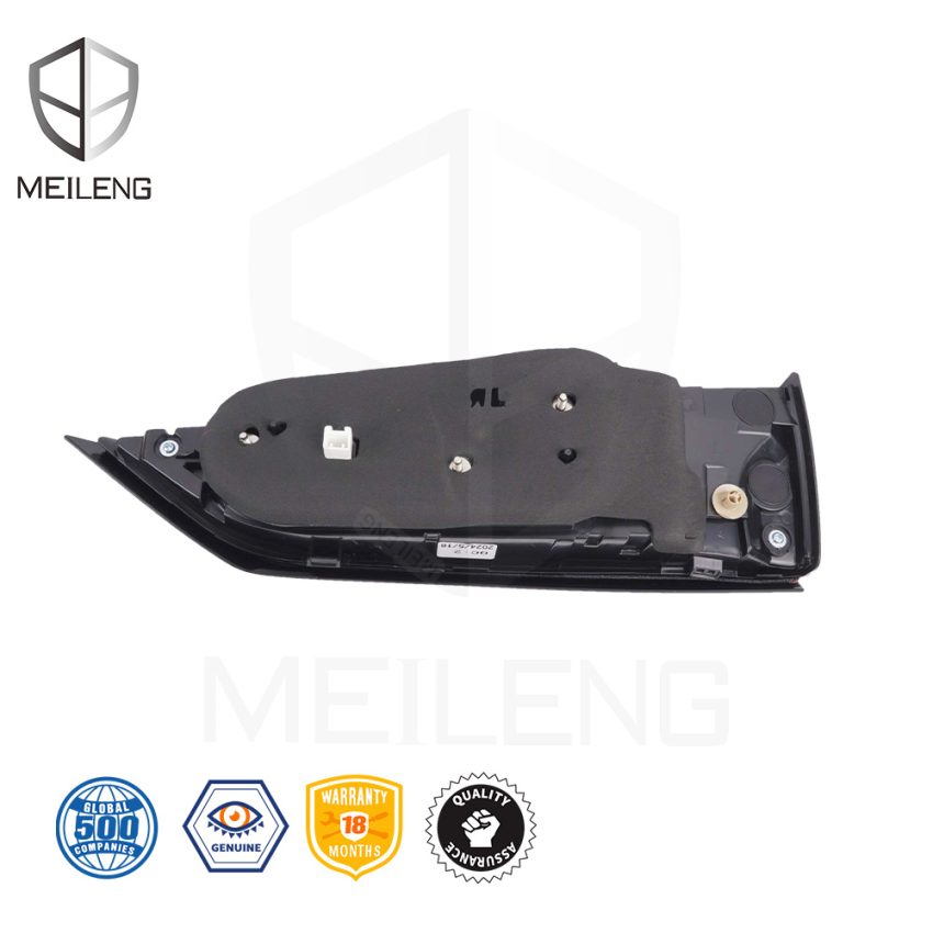 34155-3A0-H01 Tail lights