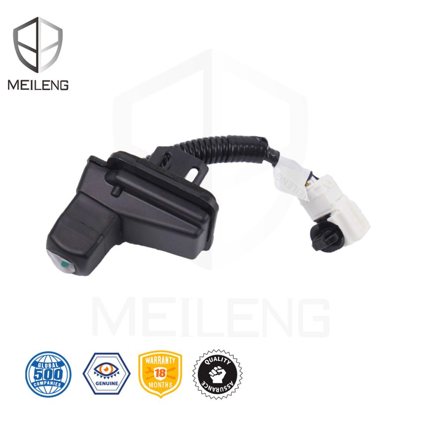 39530-T6A-J11 Rearview camera