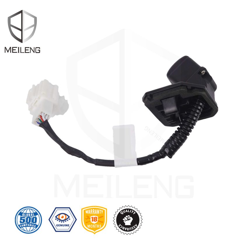 39530-TC4-003 Rearview camera