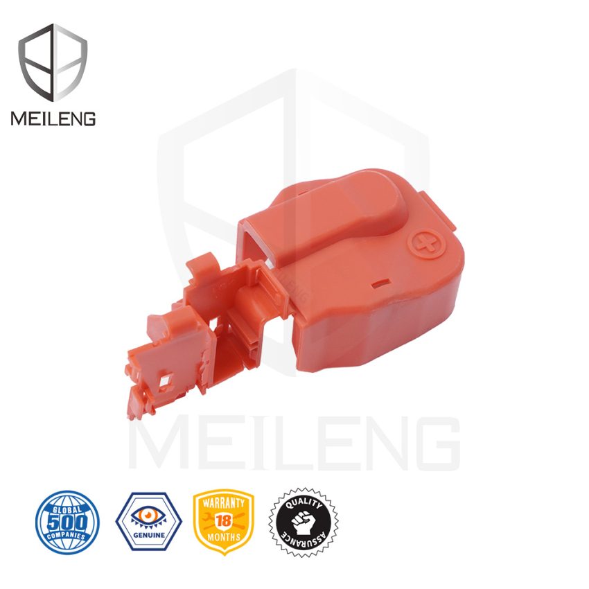 32418-T6A-300 Battery terminal cover