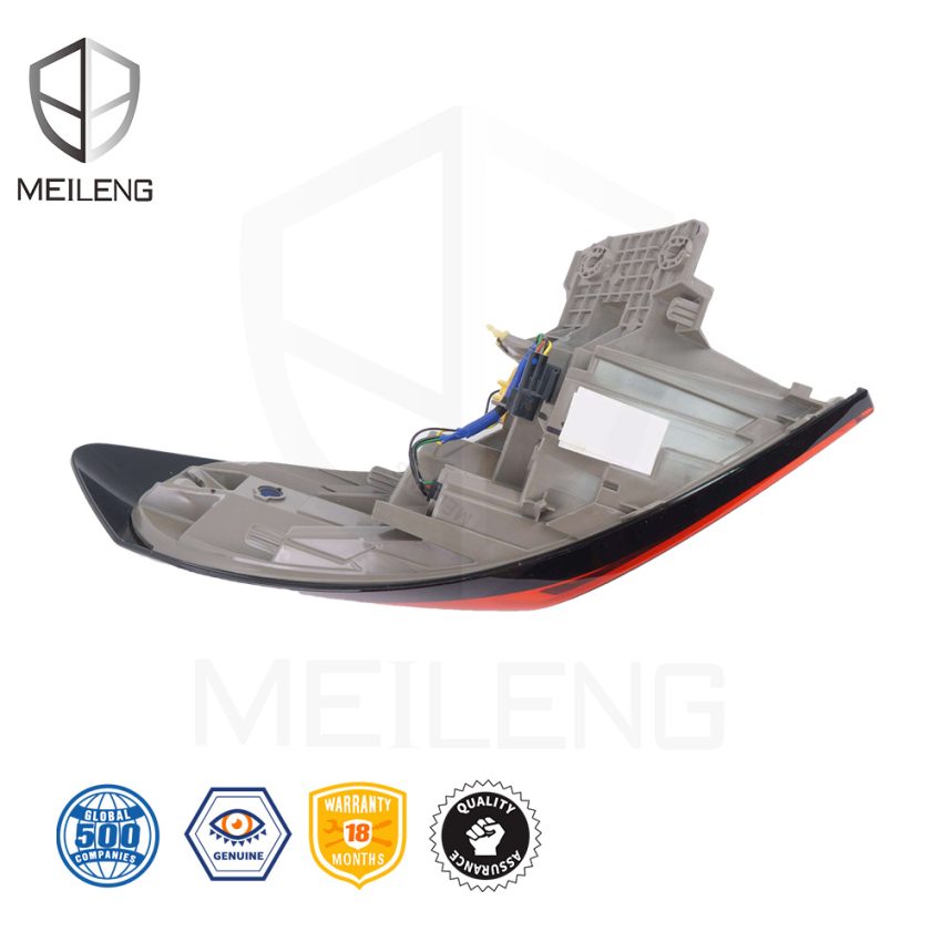 33500-TXE-H01 Right Tail Lights