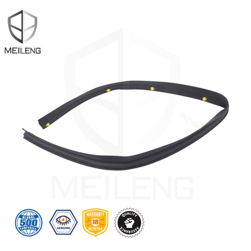 72328-T31-H01 Door lower seal strip
