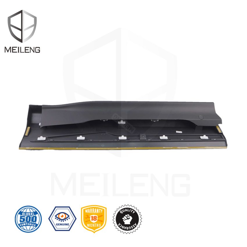 75313-TXE-H01ZC Door Lower Garnish