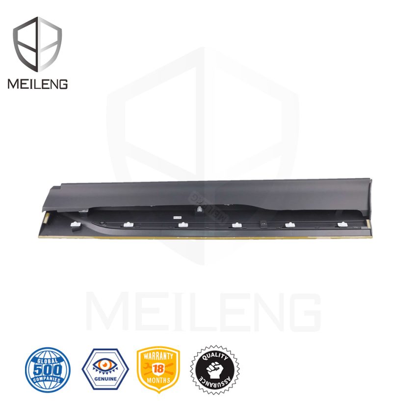 75332-TXE-H11ZC Door Lower Garnish