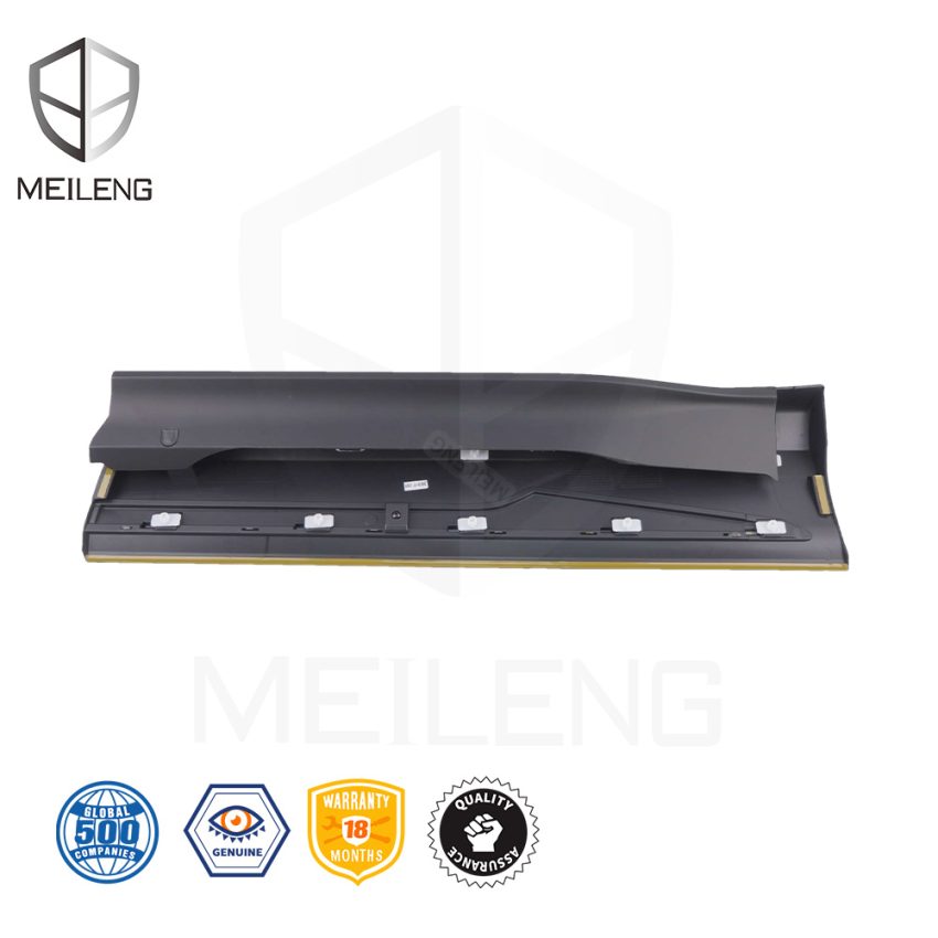 75333-TXE-H11ZC Door Lower Garnish