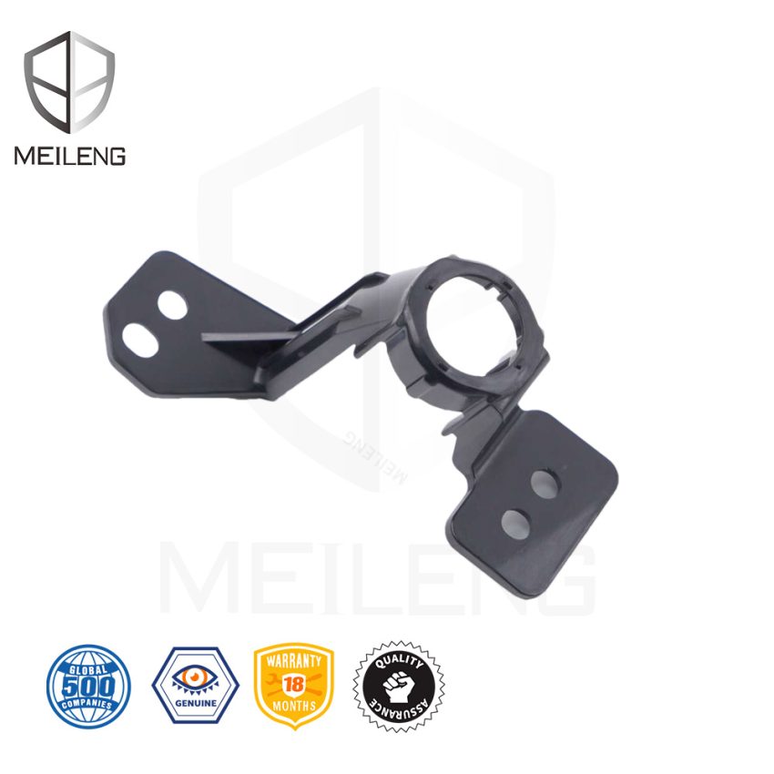39681-31Y-H01 Parking Sensor Retainer