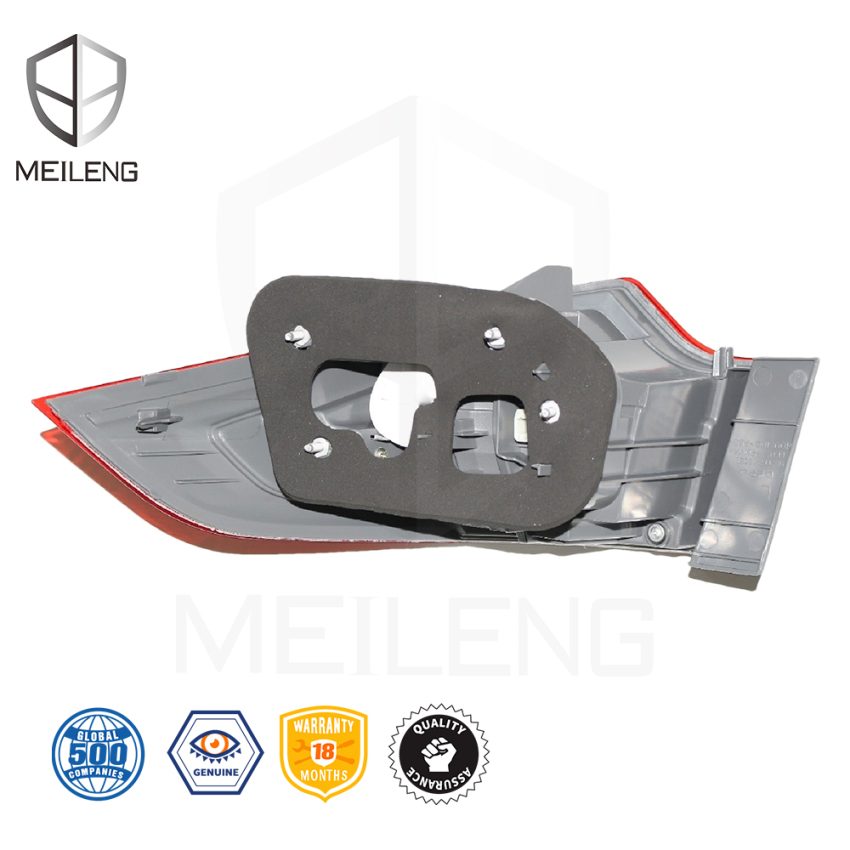 33500-TP5-H51 Tail Lamp Assembly
