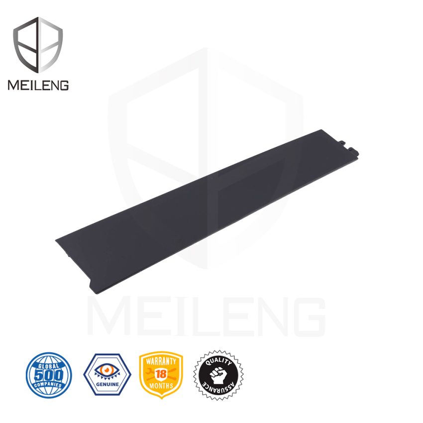 72470-3Y0-H01 Door Center Pillar Garnish
