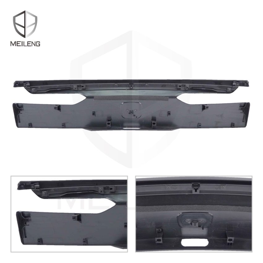 74890-T70-H21ZD Rear Garnish Plate for Honda