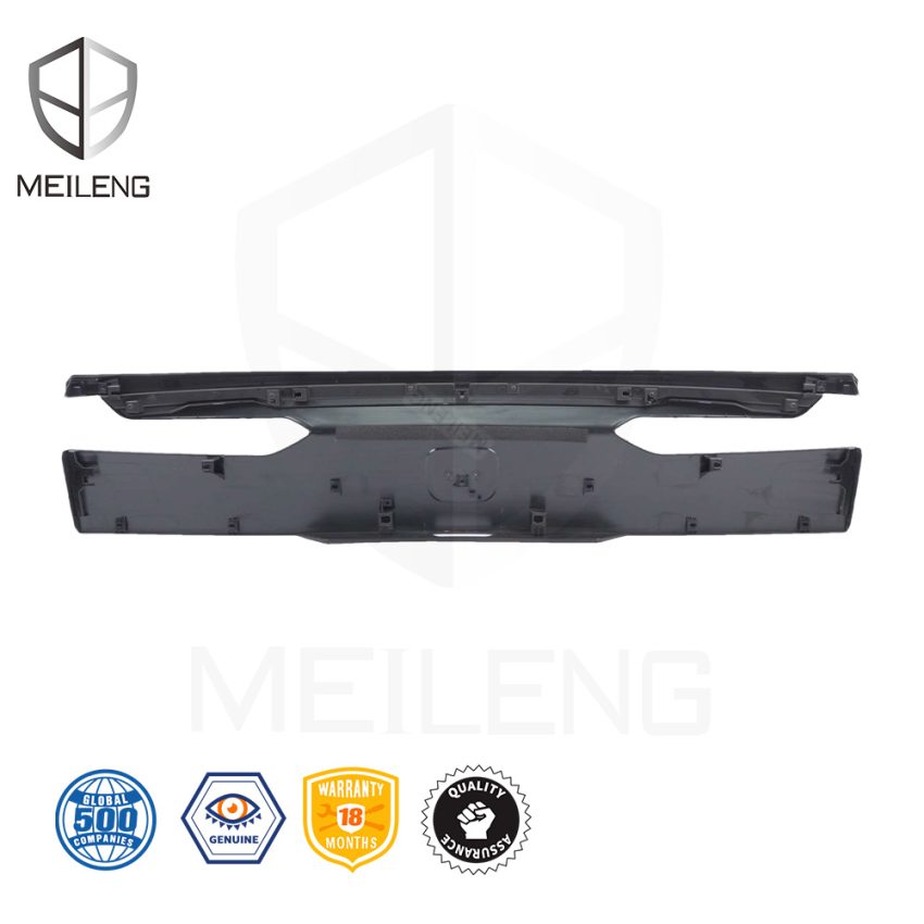 74890-T70-H21ZD Rear Garnish Plate for Honda