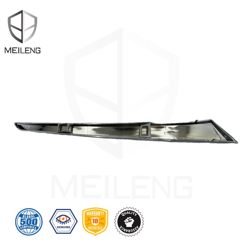 33151-TXM-A01 Headlamp Molding Comp for Honda